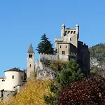 Verger Plein Soleil Di Piero *