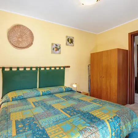 Verger Plein Soleil Di Piero * 圣皮埃尔